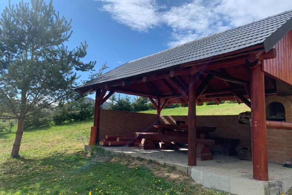 Villa Domcek U Fera Zázrivá Exterior foto